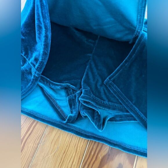 Urban Outfitters Velvet Skort - Picture 3 of 6